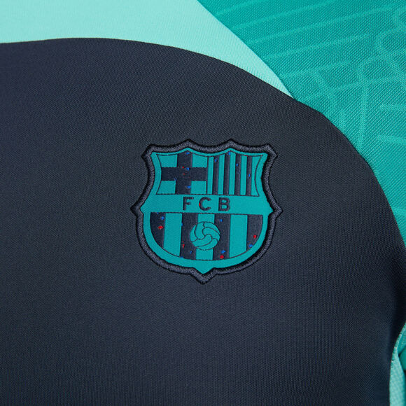FC Barcelona Strike 2023/24 shirt