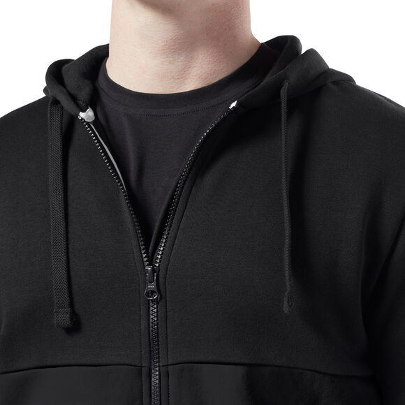 Training Essentials Linear Logo hoodie