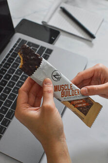 Muscle Builder Caramel Cookie & Cream reep 55 gram