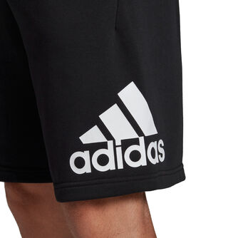Must Haves Badge of Sport short